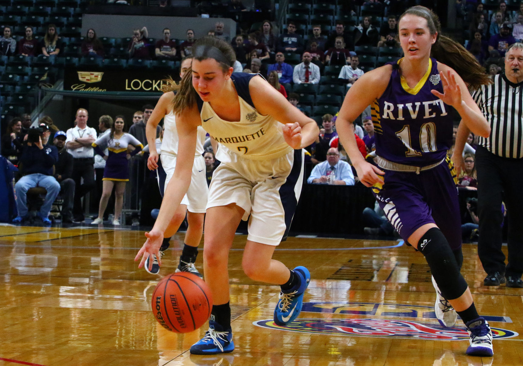 Gallery: Girls Basketball State Finals: Marquette Catholic vs. Vincennes Rivet